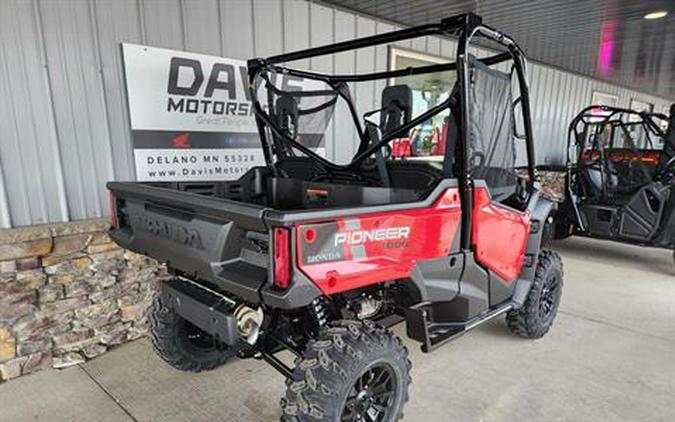 2025 Honda Pioneer 1000 Deluxe