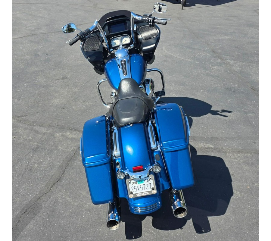 FLTRX 2022 Road Glide®
