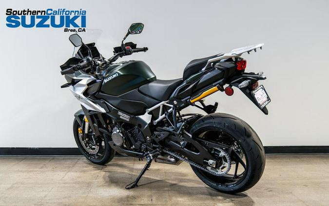 2024 Suzuki GSX-S1000GX Plus