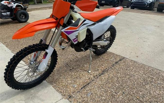 2024 KTM 125 XC