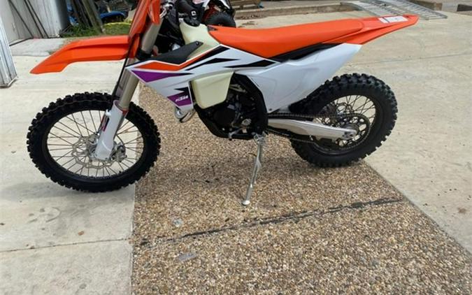 2024 KTM 125 XC