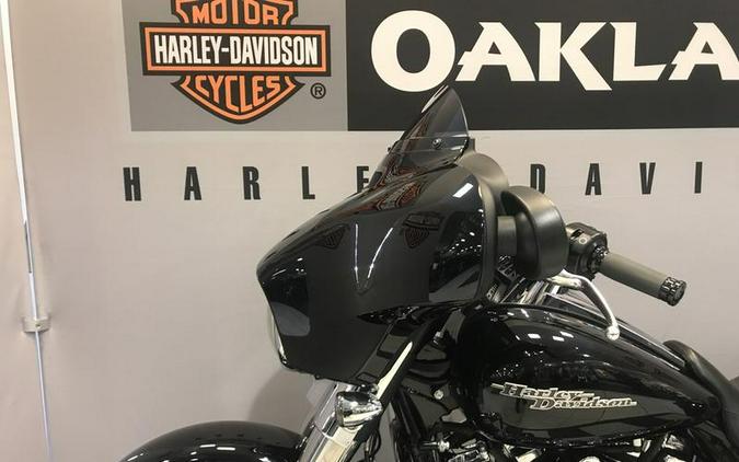 2019 Harley-Davidson® FLHX - Street Glide®