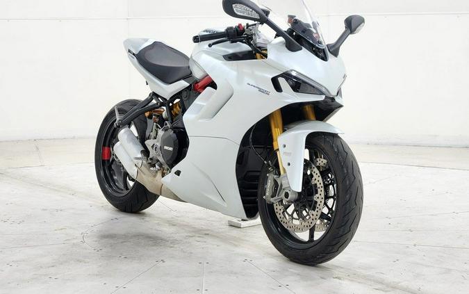 2023 Ducati SuperSport 950 S Arctic White
