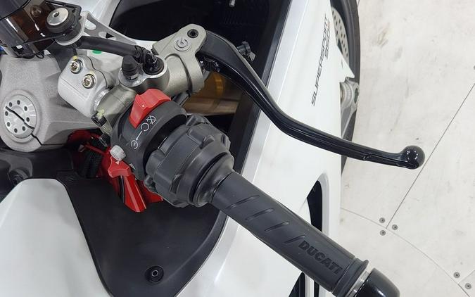 2023 Ducati SuperSport 950 S Arctic White