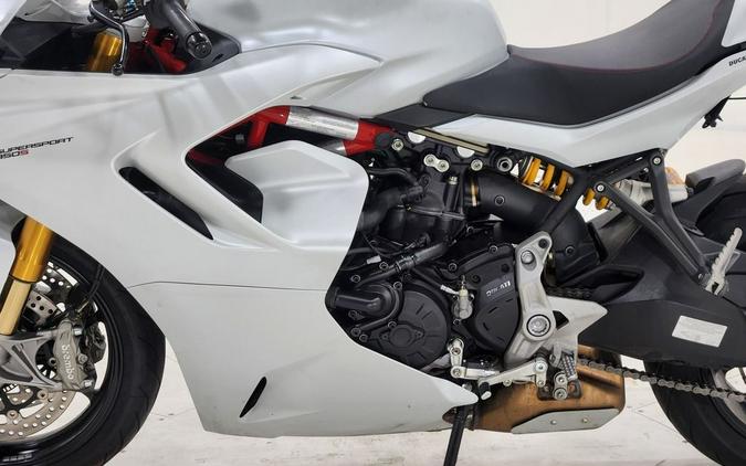 2023 Ducati SuperSport 950 S Arctic White
