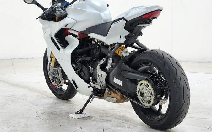 2023 Ducati SuperSport 950 S Arctic White
