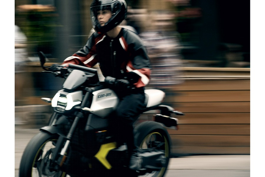 2025 Can-Am Pulse '73