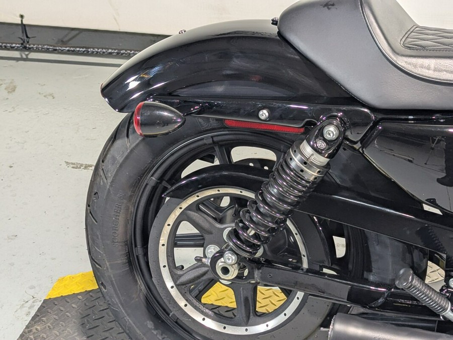 2020 Harley-Davidson® Iron 1200™ Vivid Black