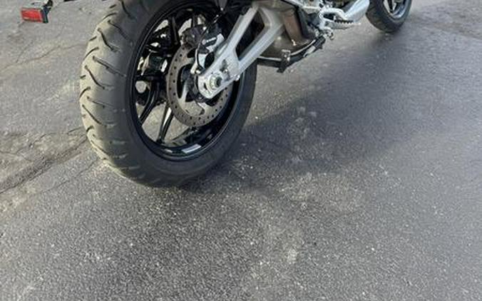 2022 Ducati Multistrada V4S Aviator Grey / Alloy Wheels