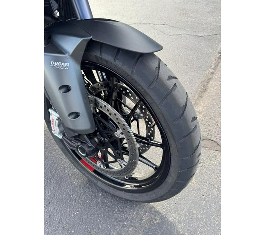 2022 Ducati Multistrada V4S Aviator Grey / Alloy Wheels