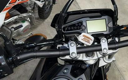 2026 Yamaha WR 125R