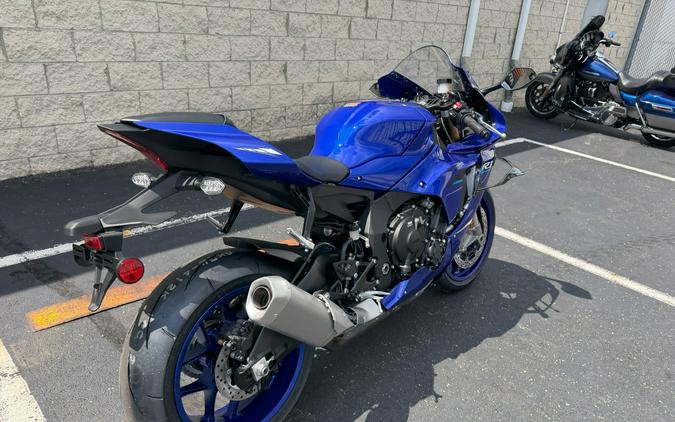 2026 Yamaha YZF-R1