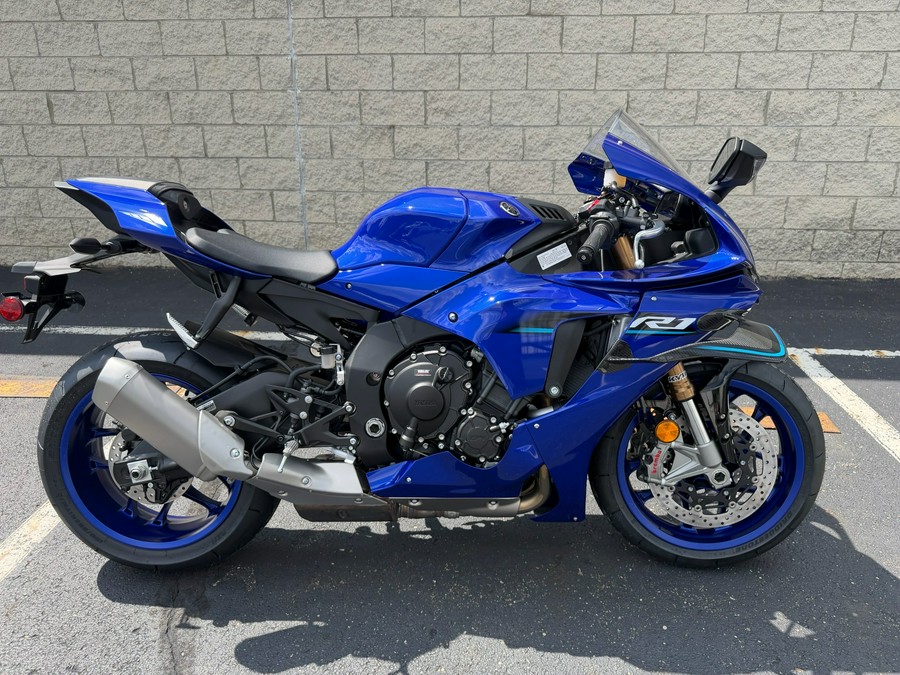 2026 Yamaha YZF-R1