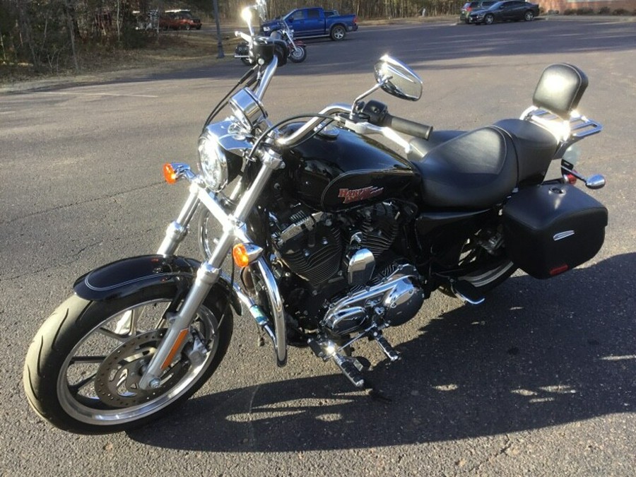 2015 Harley-Davidson® SuperLow® 1200T BLACK W/ PINSTRIPE