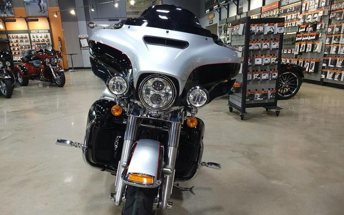 2015 Harley-Davidson® FLHTK - Ultra Limited