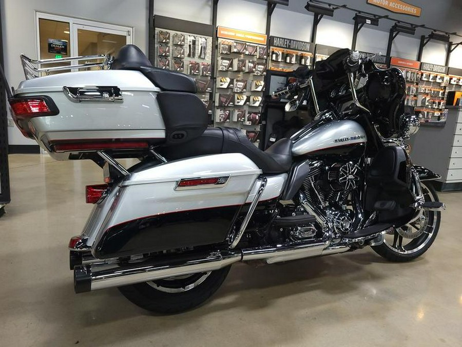 2015 Harley-Davidson® FLHTK - Ultra Limited