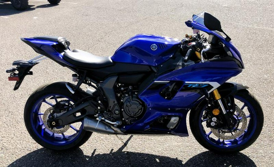 2025 Yamaha YZF-R7