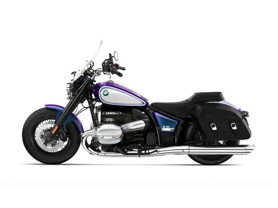 2023 BMW R 18 Classic 719 Galaxy Dust Metallic/Titan Silver 2 Metallic