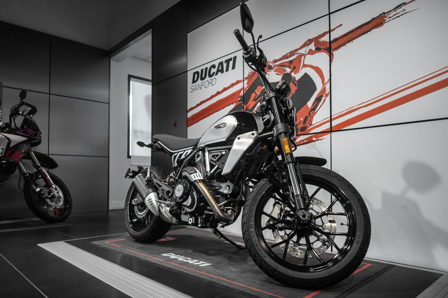 2025 Ducati Scrambler Icon Dark Stealth