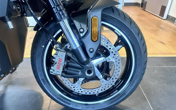 2026 BMW R 1300 R Exclusive