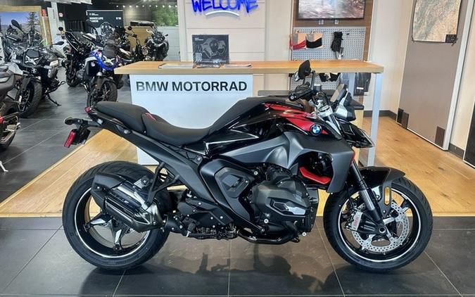 2026 BMW R 1300 R Exclusive