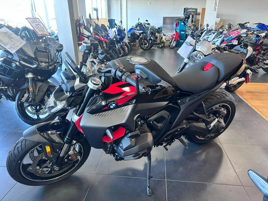 2026 BMW R 1300 R Option 719 Kilauea