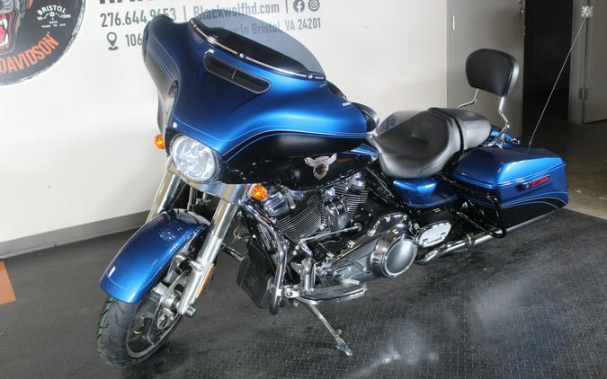 FLHX 2018 Street Glide®