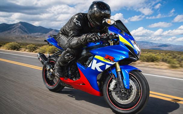 2011 SUZUKI GSX-R750L1 - F101490