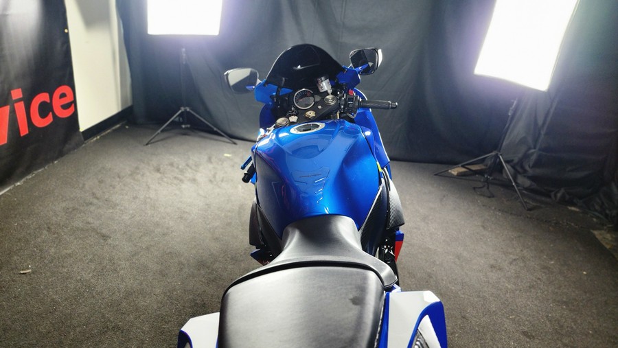 2011 SUZUKI GSX-R750L1 - F101490