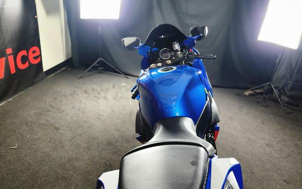 2011 SUZUKI GSX-R750L1 - F101490