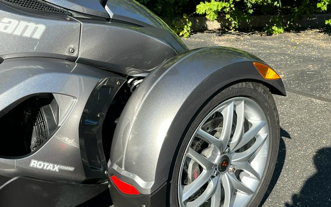 2013 Can-Am Spyder® RS SE5