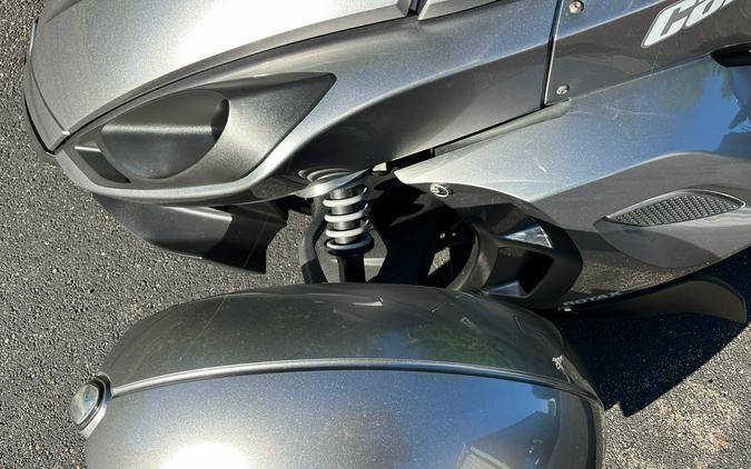 2013 Can-Am Spyder® RS SE5