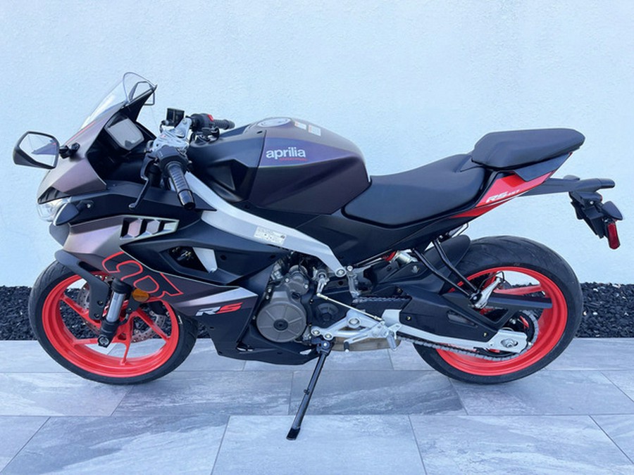 2025 Aprilia RS457