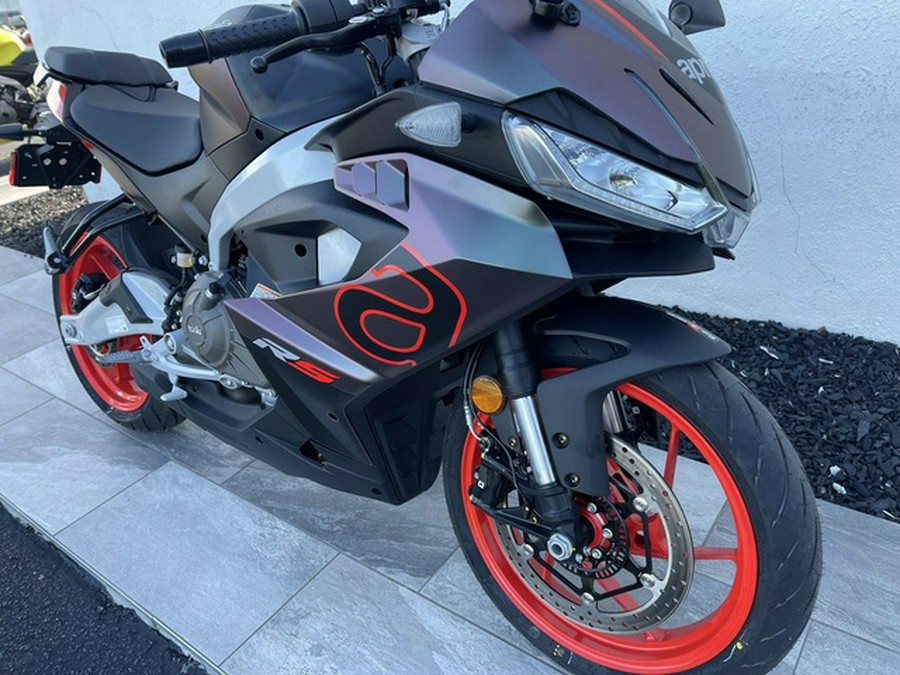 2025 Aprilia RS457