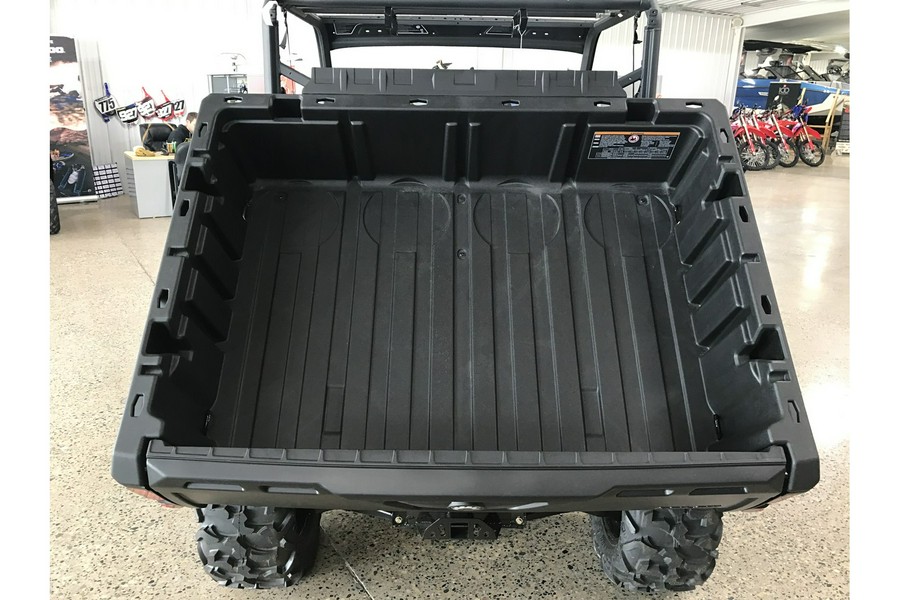 2025 Can-Am DEF DPS HD7