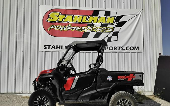 2023 Honda Pioneer 1000 Trail