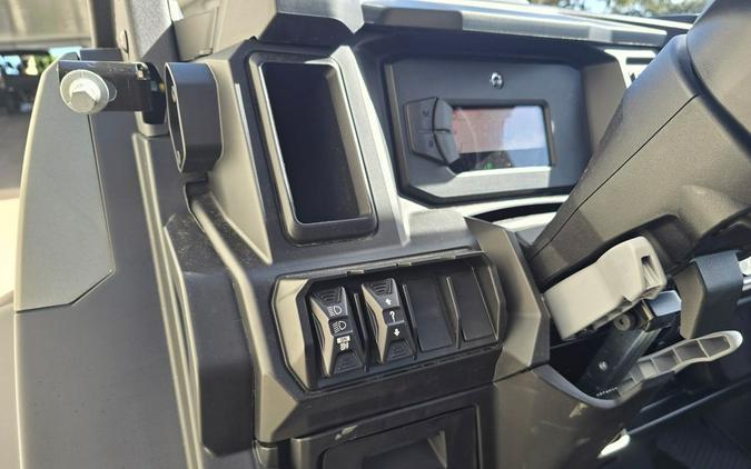 2026 Can-Am Defender X mr with Half Doors HD11