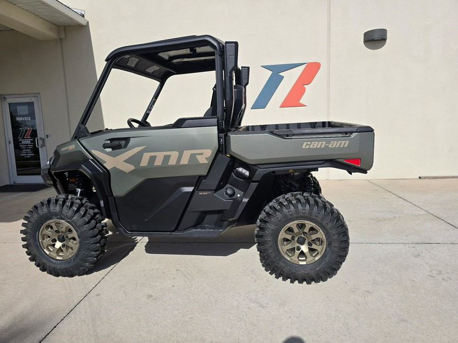 2026 Can-Am Defender X mr with Half Doors HD11