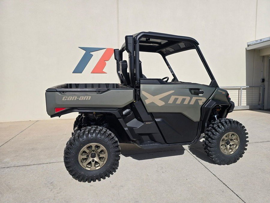 2026 Can-Am Defender X mr with Half Doors HD11