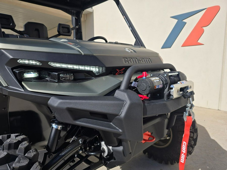 2026 Can-Am Defender X mr with Half Doors HD11