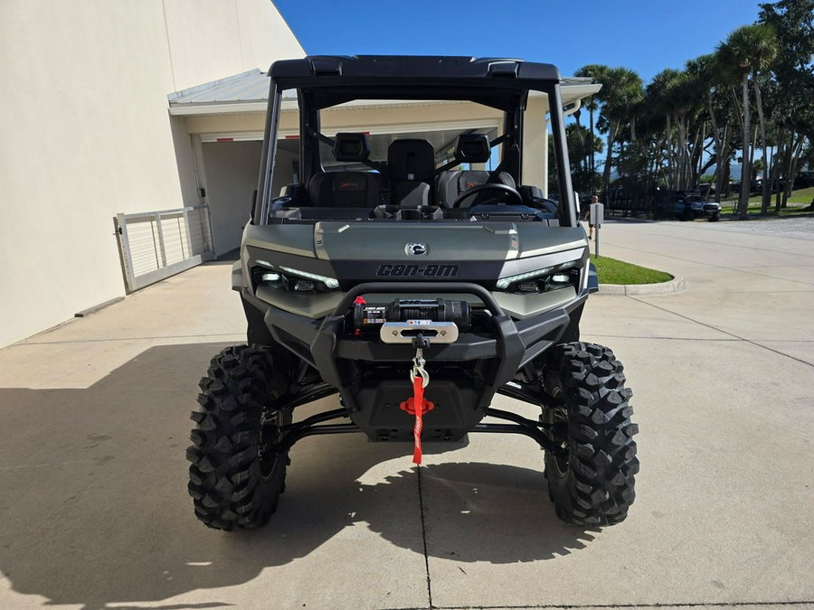 2026 Can-Am Defender X mr with Half Doors HD11