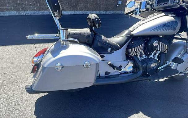 2017 Indian Motorcycle® Chieftain® Silver Smoke