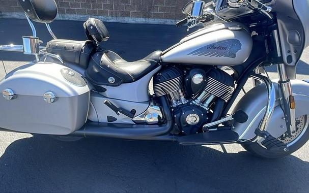 2017 Indian Motorcycle® Chieftain® Silver Smoke