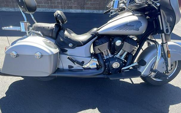 2017 Indian Motorcycle® Chieftain® Silver Smoke