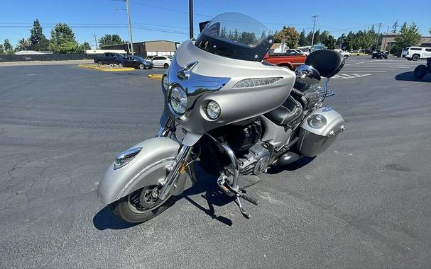 2017 Indian Motorcycle® Chieftain® Silver Smoke