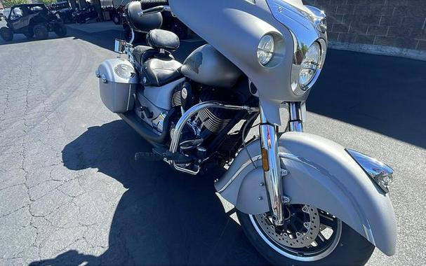 2017 Indian Motorcycle® Chieftain® Silver Smoke
