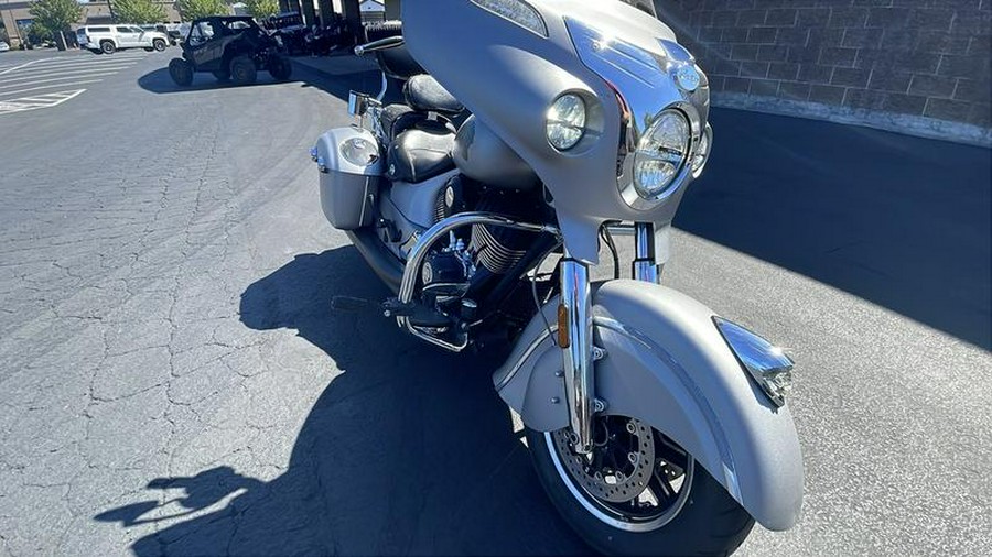 2017 Indian Motorcycle® Chieftain® Silver Smoke