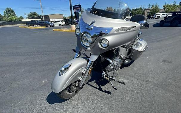 2017 Indian Motorcycle® Chieftain® Silver Smoke
