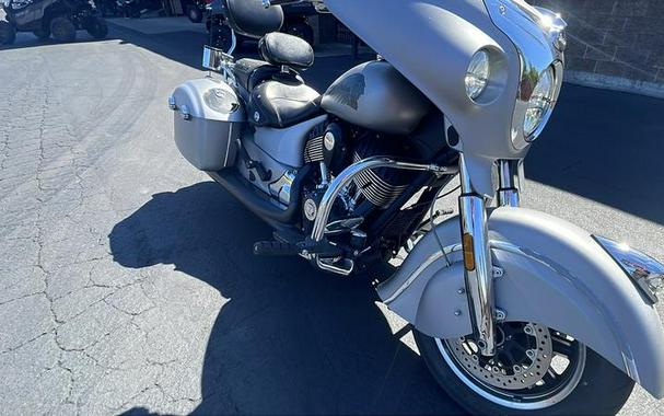 2017 Indian Motorcycle® Chieftain® Silver Smoke
