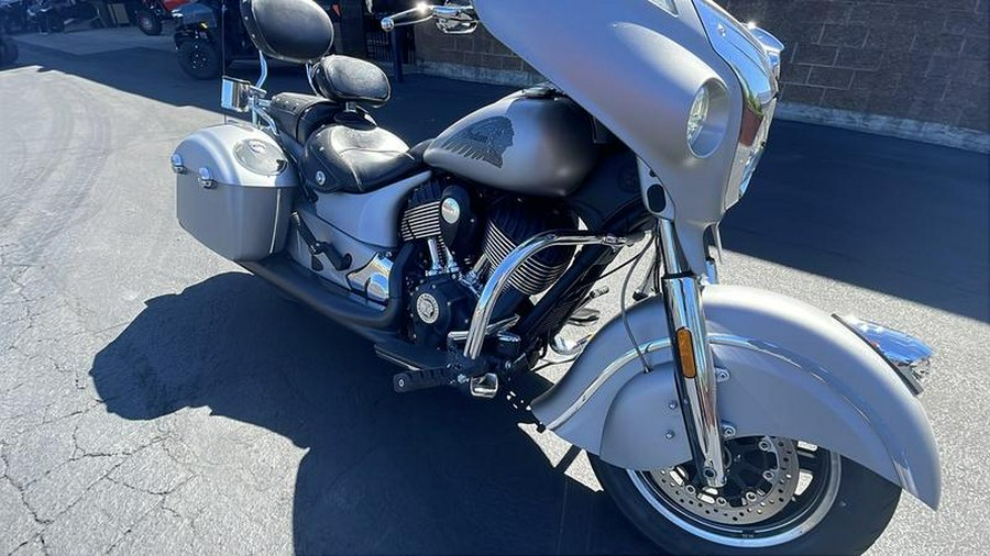 2017 Indian Motorcycle® Chieftain® Silver Smoke
